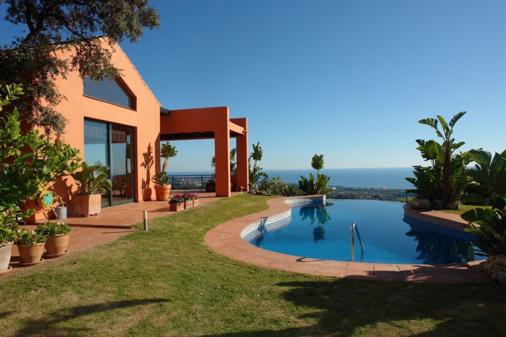 Best areas to buy property in Marbella East